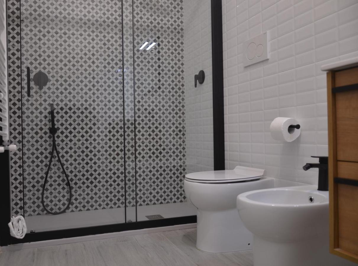 The Court Suites & Spa Taranto Ngoại thất bức ảnh