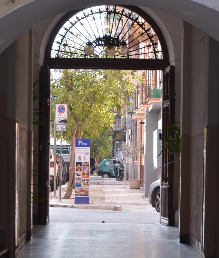The Court Suites & Spa Taranto Ngoại thất bức ảnh