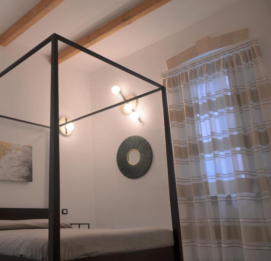The Court Suites & Spa Taranto Ngoại thất bức ảnh